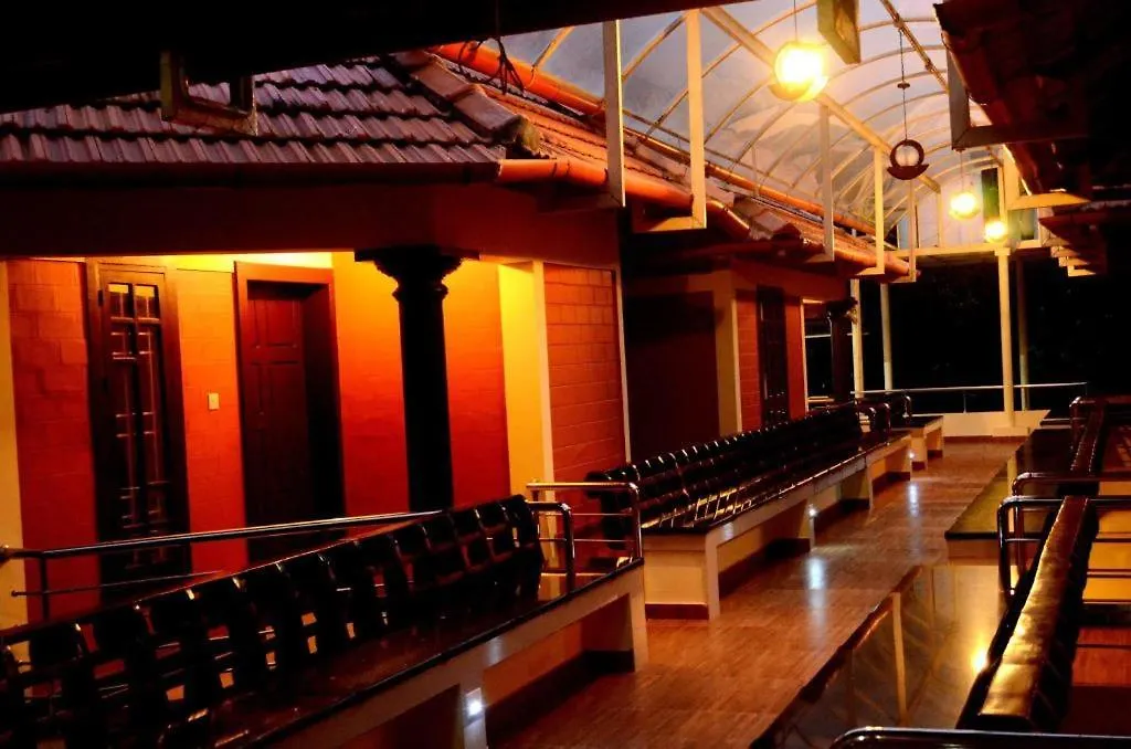 Dahlia Beach Resort 瓦尔卡拉 酒店