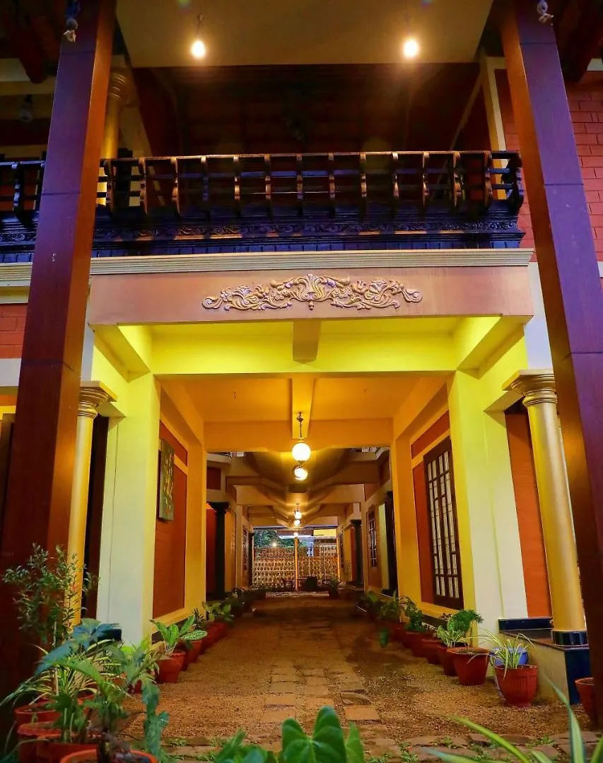Dahlia Beach Resort 瓦尔卡拉 酒店